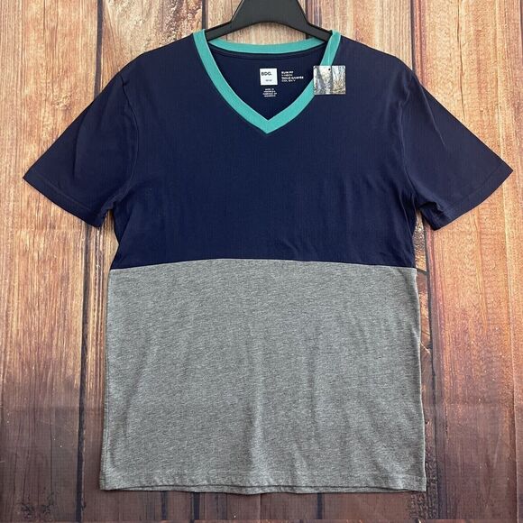 Urban Outfitters BDG T Shirt Mens Medium Slim V Neck Short Sleeve Tee NEW - Picture 3 of 9